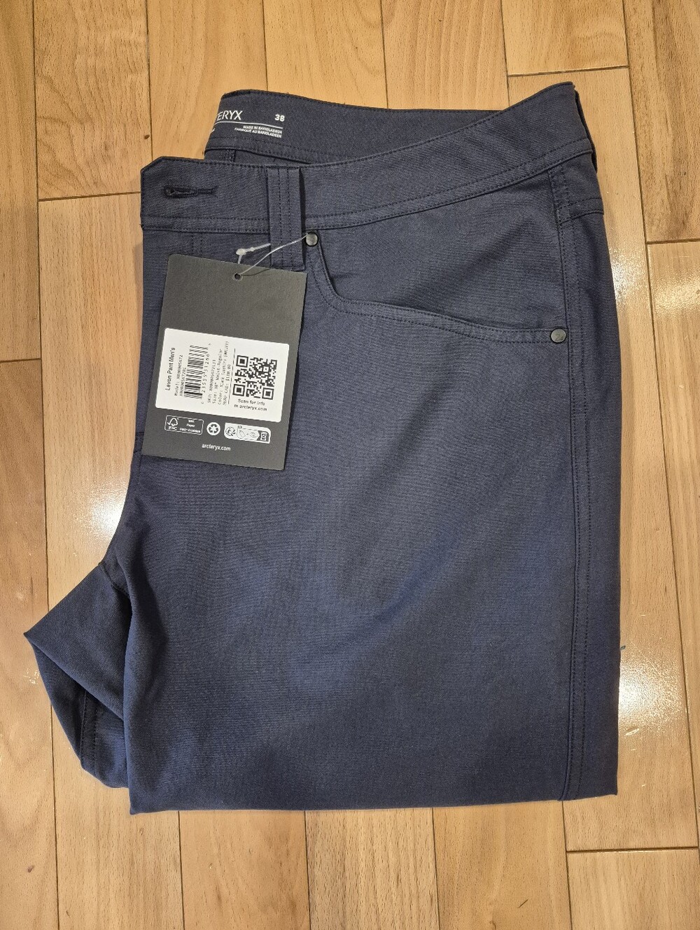 Arc'teryx Men's Dark Navy Straight Pants